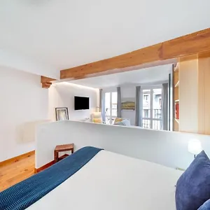 https://apt-apartamento-mercaderes.biarritzhotels.info